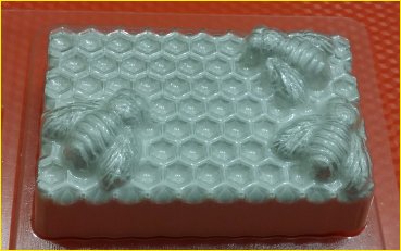Пчелы на сотах пластиковая форма для мыла
